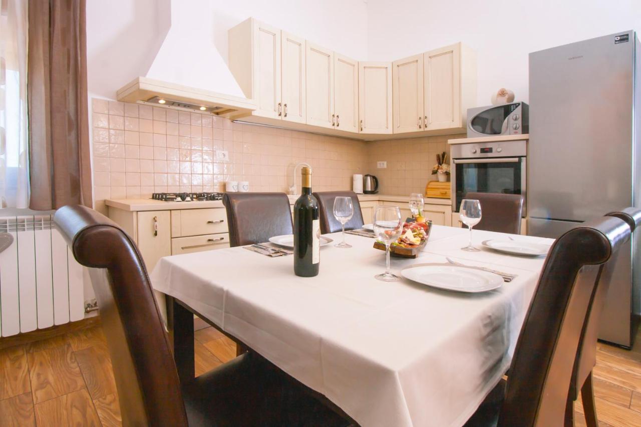 Apartman Lucija Apartamento Vižinada Exterior foto